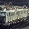 43122 Brawa H0 Elektrolokomotive E42 DR, Epoche III, DC Analog BASIC+